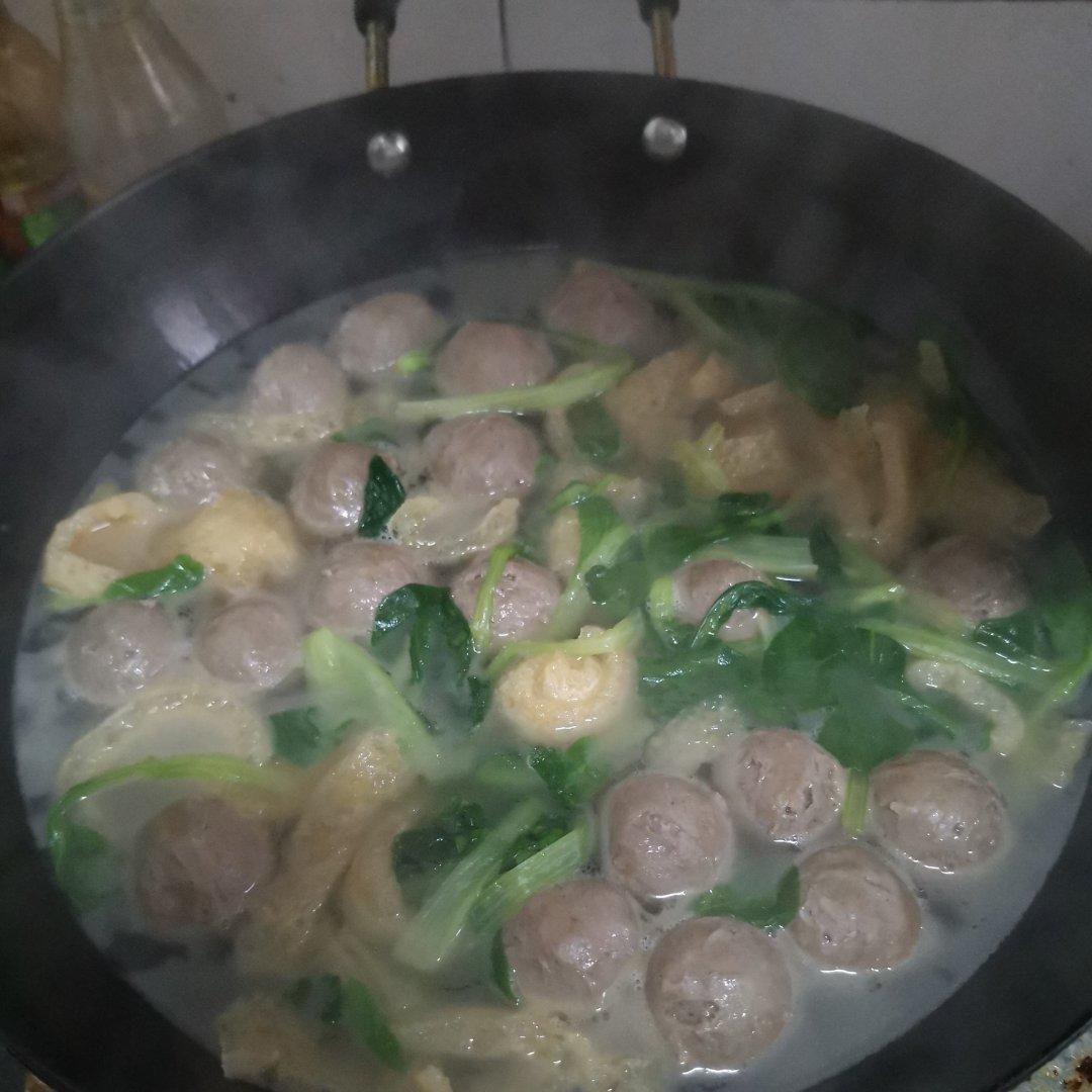 家常版牛肉丸子汤