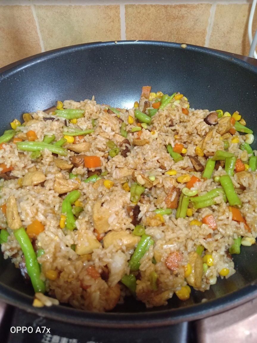 酱油炒饭