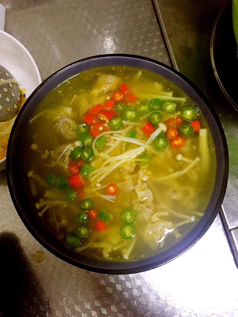酸汤肥牛