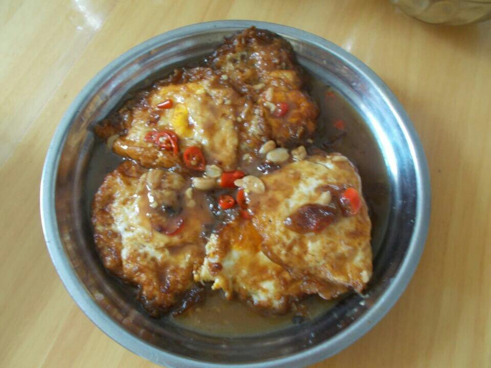 美味巨下饭的家常小炒～辣椒炒荷包蛋！