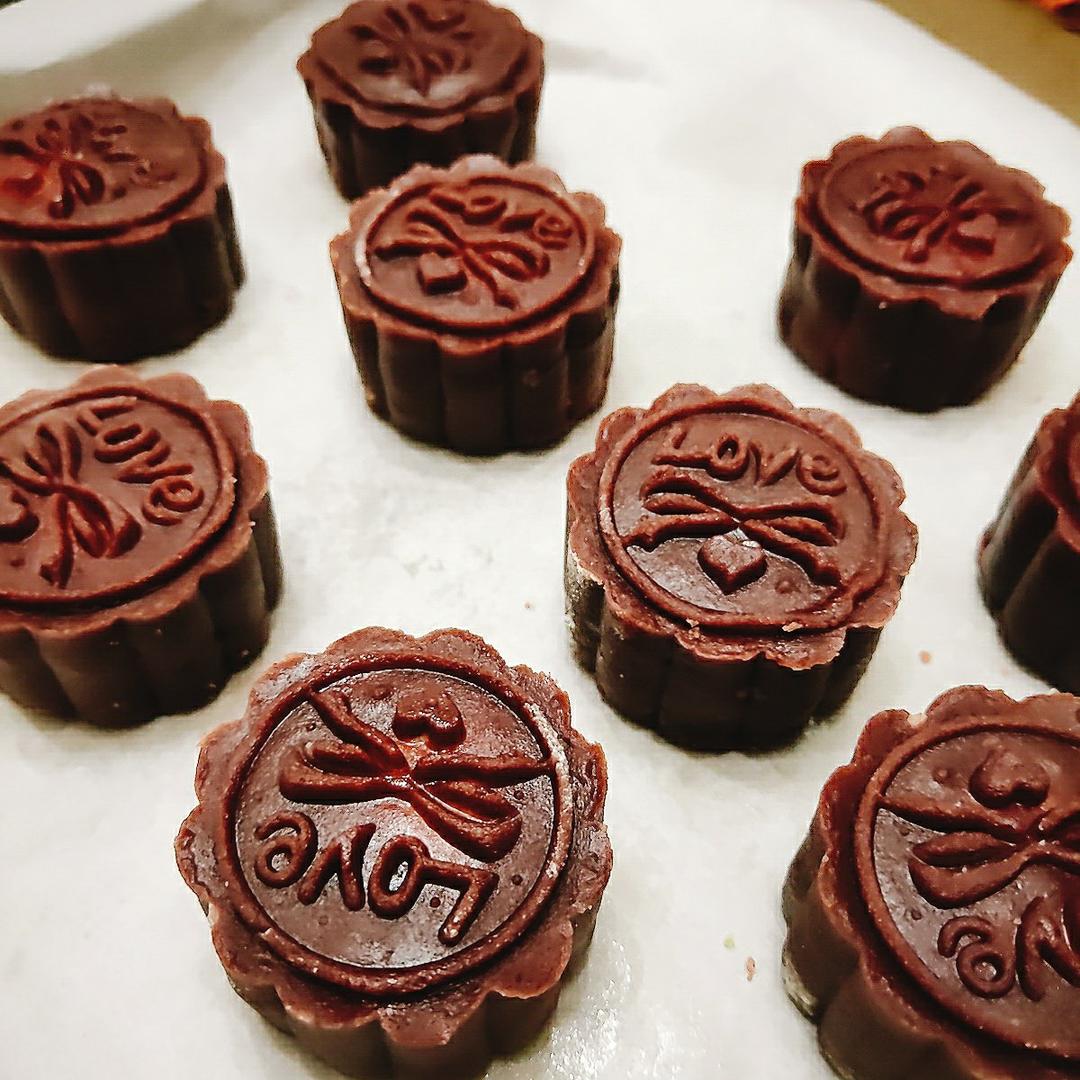 改良版红丝绒表皮月饼