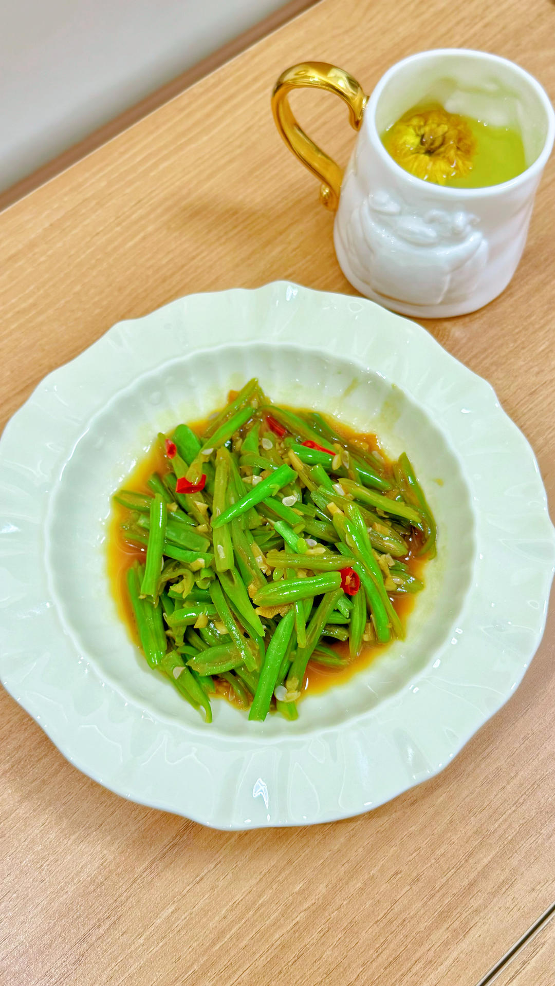 不吃不知道，一吃吓一跳的蒜香素炒豆角