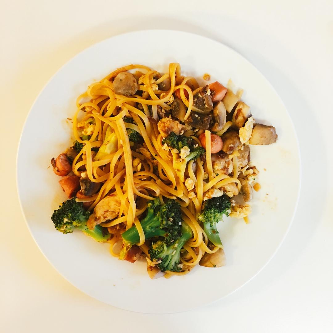泰式炒面 PAD THAI