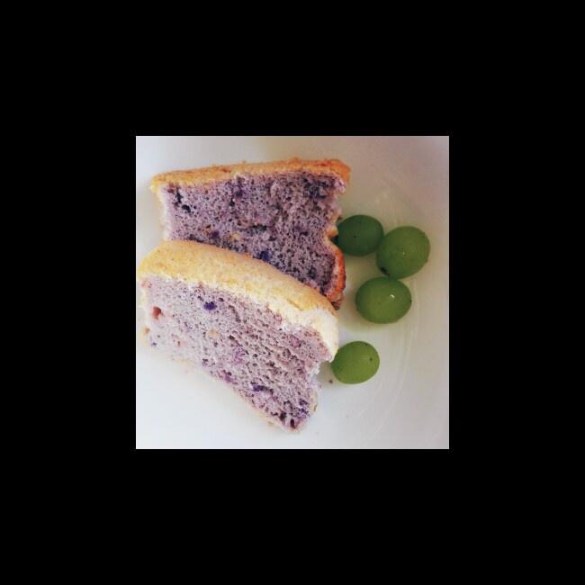 紫薯葡萄戚风蛋糕的做法