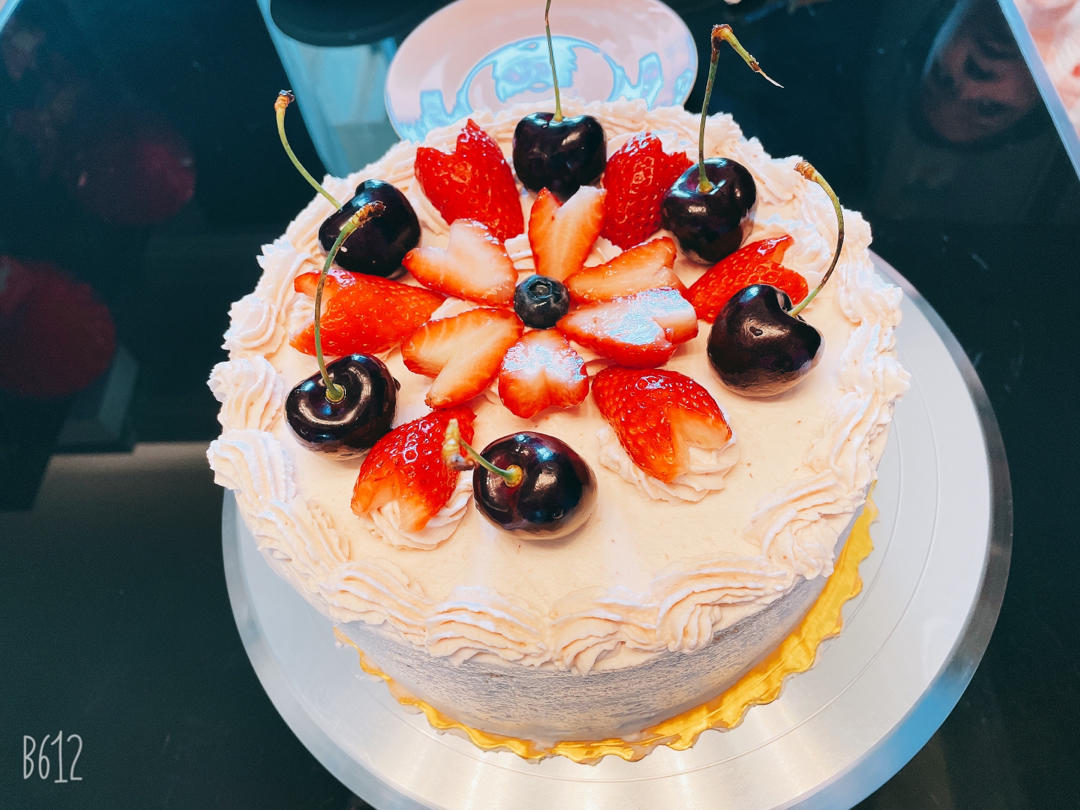 《Tinrry+》草莓奶油蛋糕（8寸配方）