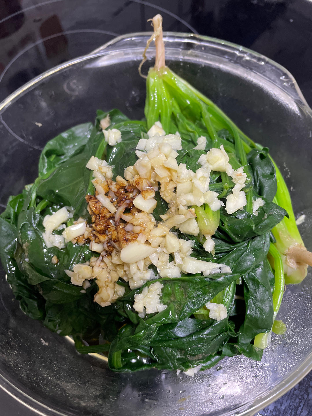 凉拌菠菜(家传秘方)