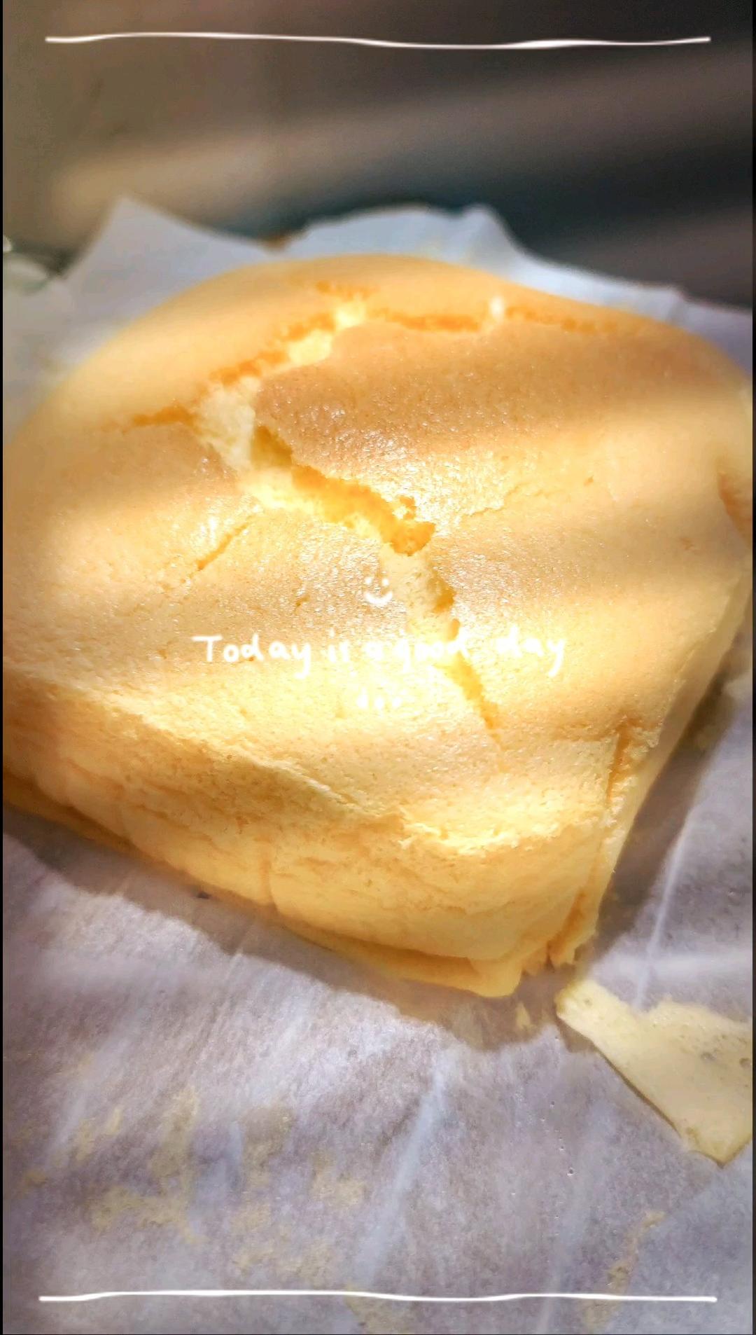 古早流心芝士蛋糕&柯基抖臀蛋糕