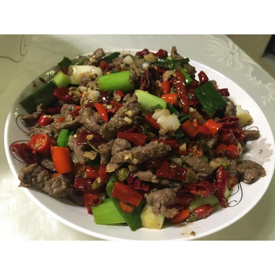 小炒牛肉