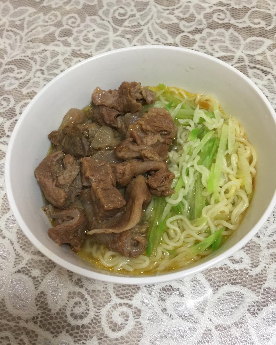 牛肉粉丝汤