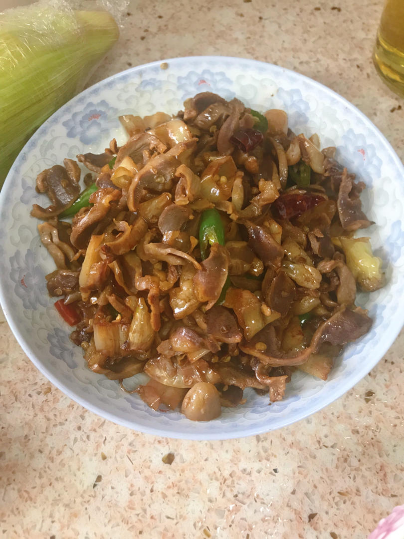 白辣椒炒鸡胗