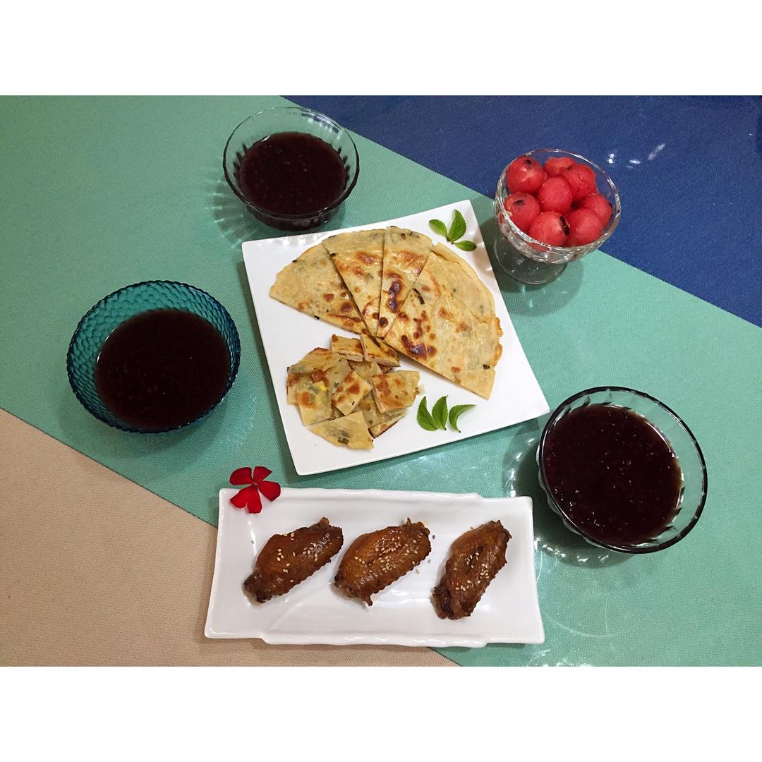 鸡蛋葱油饼                  （更新饼坯保存方法）