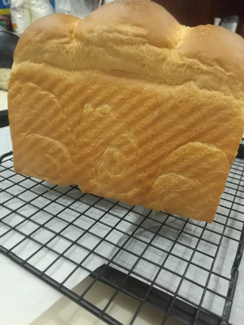 微咸味奶油吐司