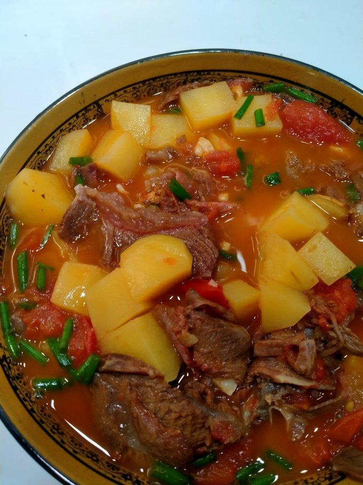 好喝开胃❗️连汤汁都不剩的番茄土豆肥牛汤。