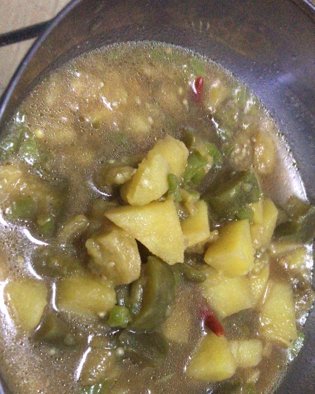 土豆炖茄子(东北菜)