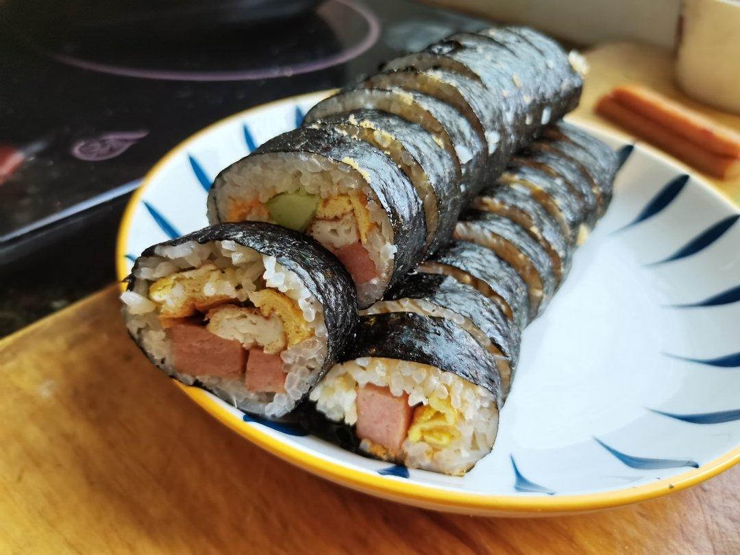 十分钟快手早午餐-紫菜包饭&寿司卷，简单易学哦！