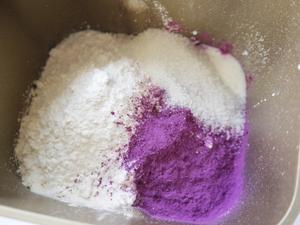 迷你紫薯蜜豆面包卷的做法 步骤2