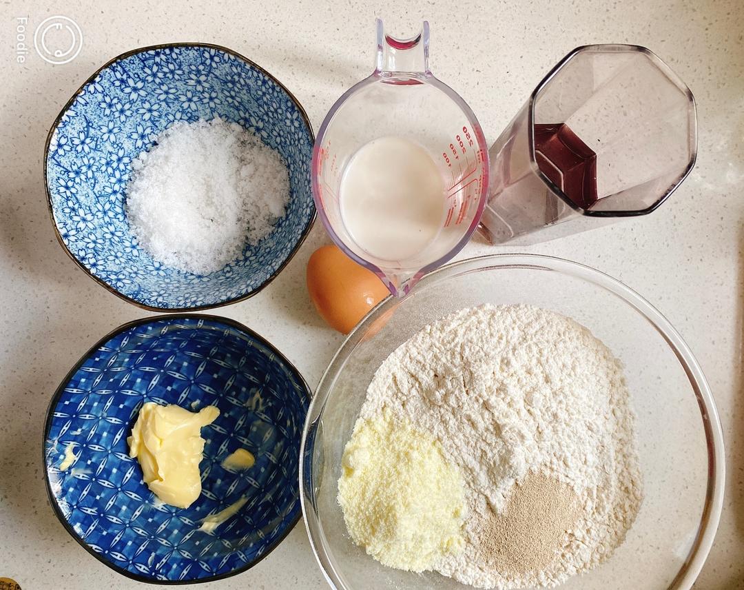 纯奶手撕吐司的做法 步骤1