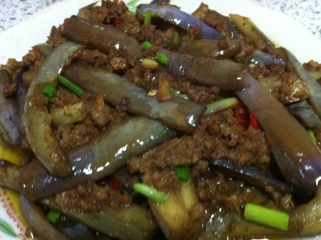 酱香肉末烧茄子