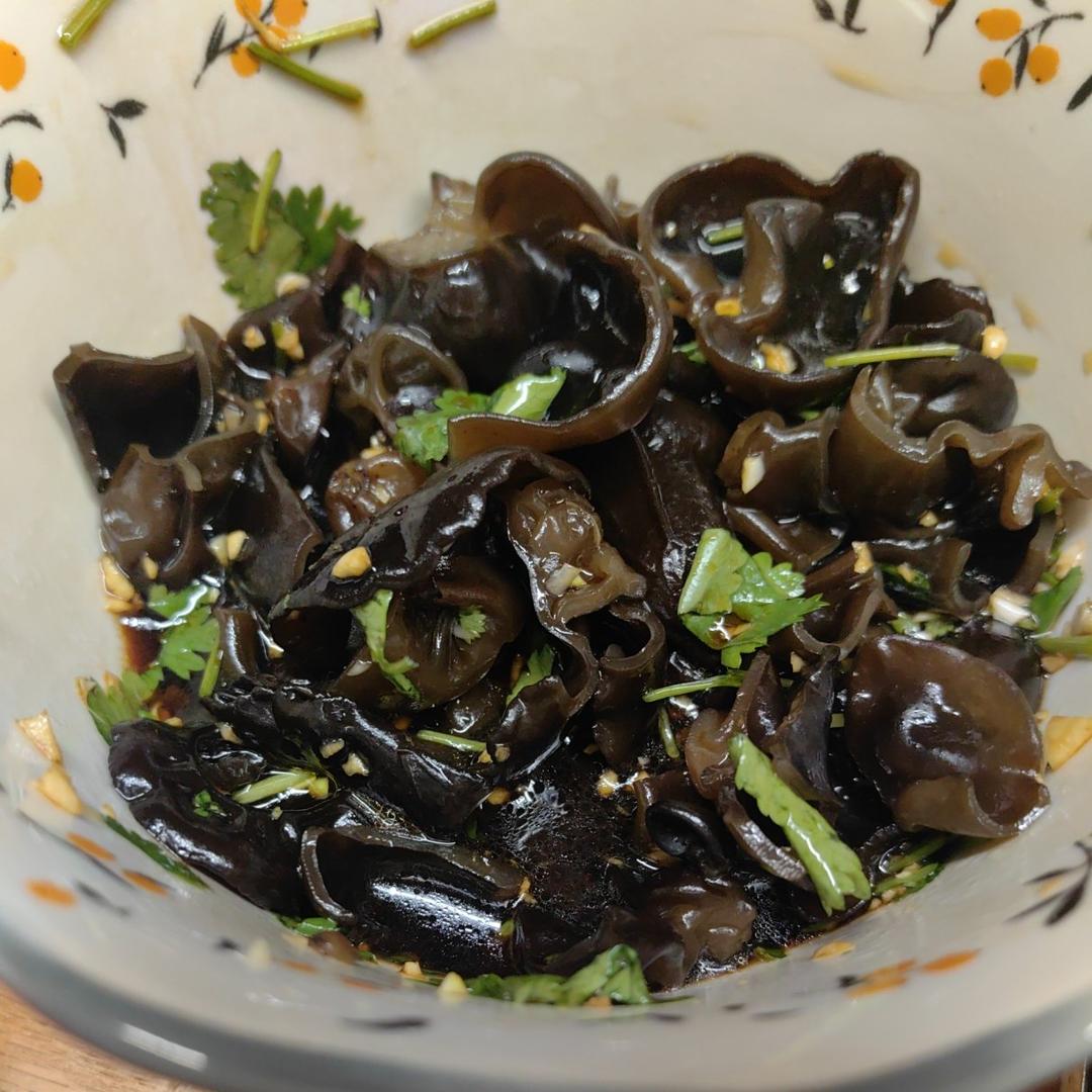 凉拌小木耳（万能酱汁）