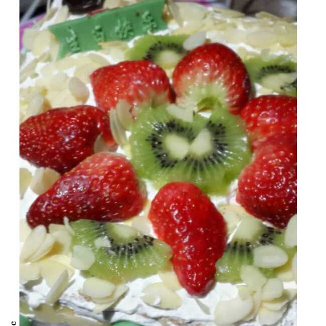 8寸水果生日蛋糕