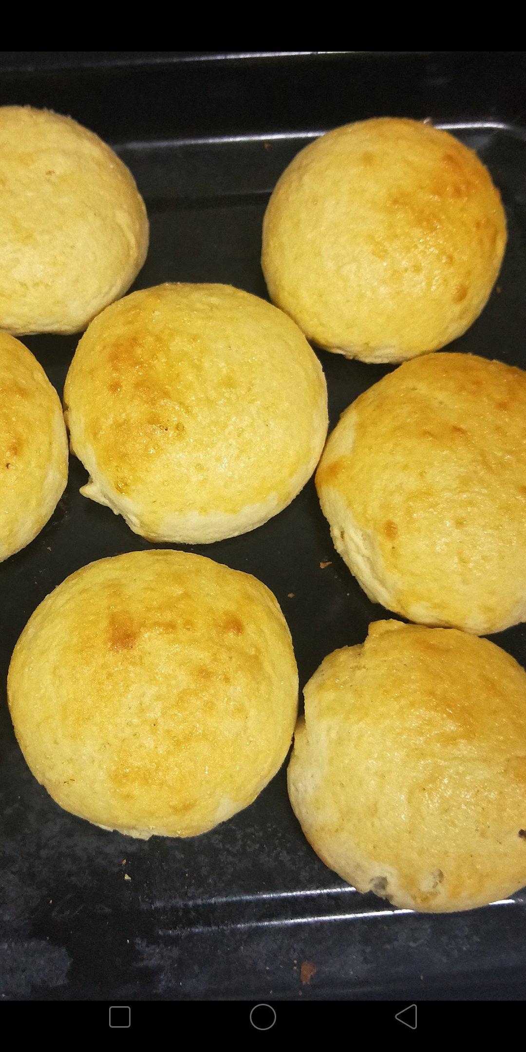 椰子粉餐包