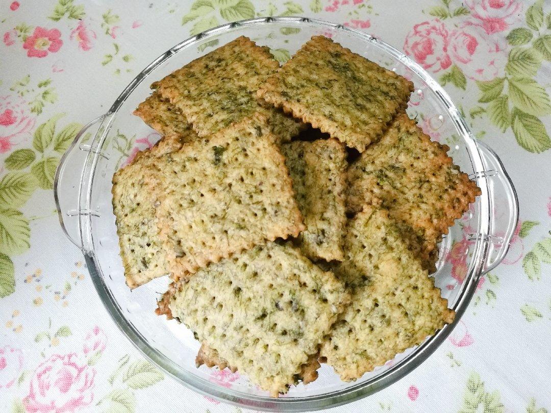 苔条薄苏打饼干（比海苔更浓郁）