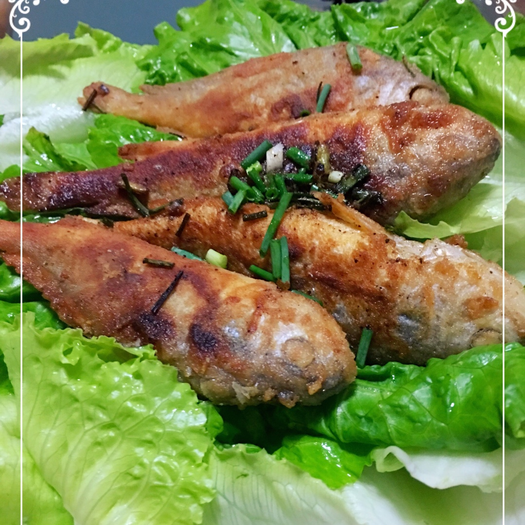 香煎小黄鱼