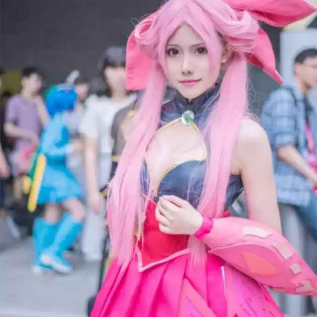 我的管家婆叫侬侬