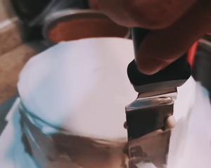 淡奶油抹面技巧（含小窍门、详尽视频）的做法 步骤11