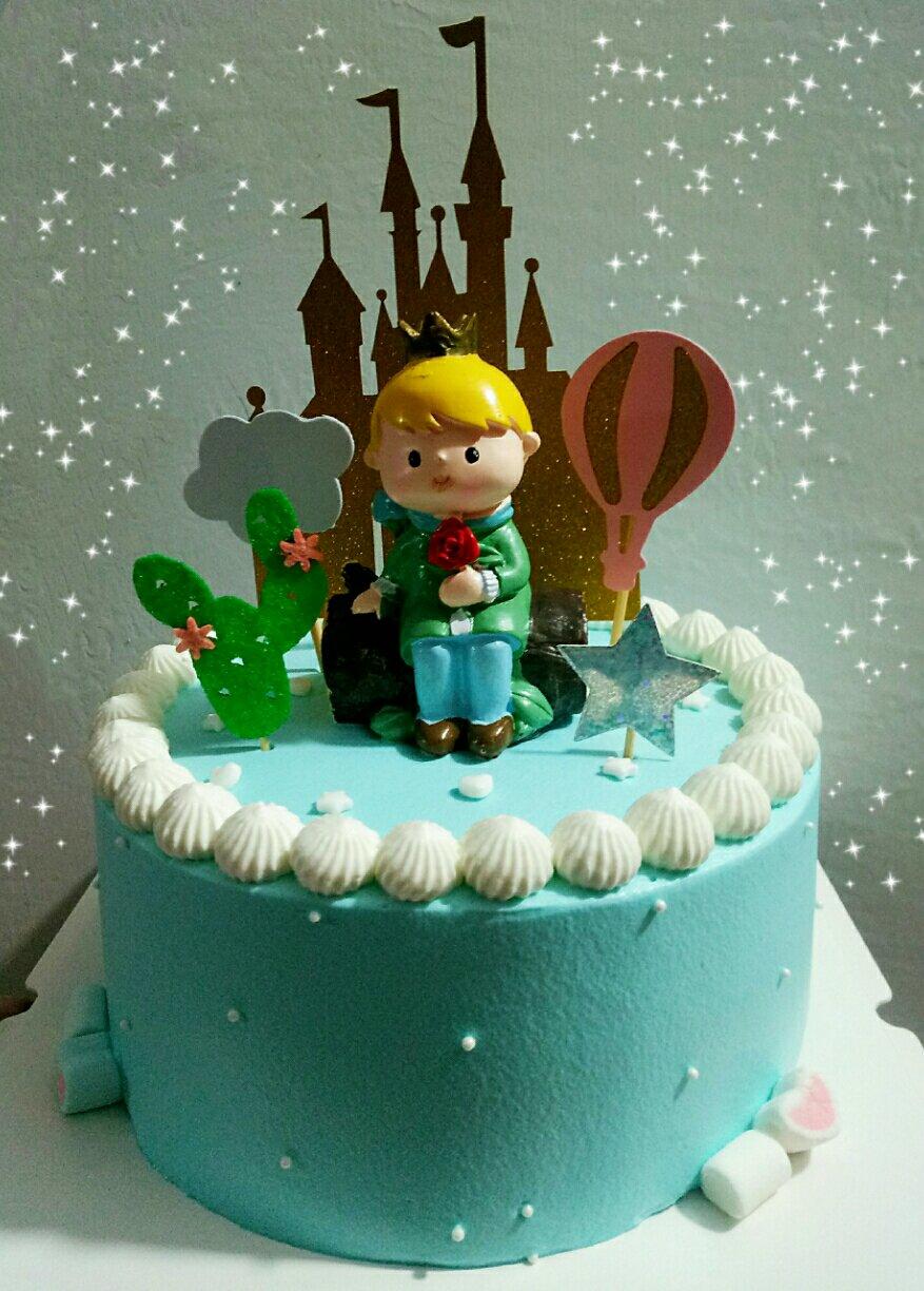 草色心情做的小王子水果奶油蛋糕