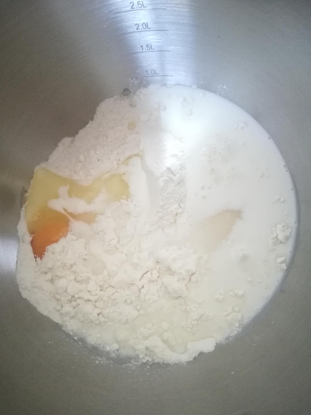 纯奶手撕吐司的做法 步骤1