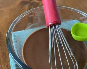 绵软巧克力冰淇淋的做法 步骤5