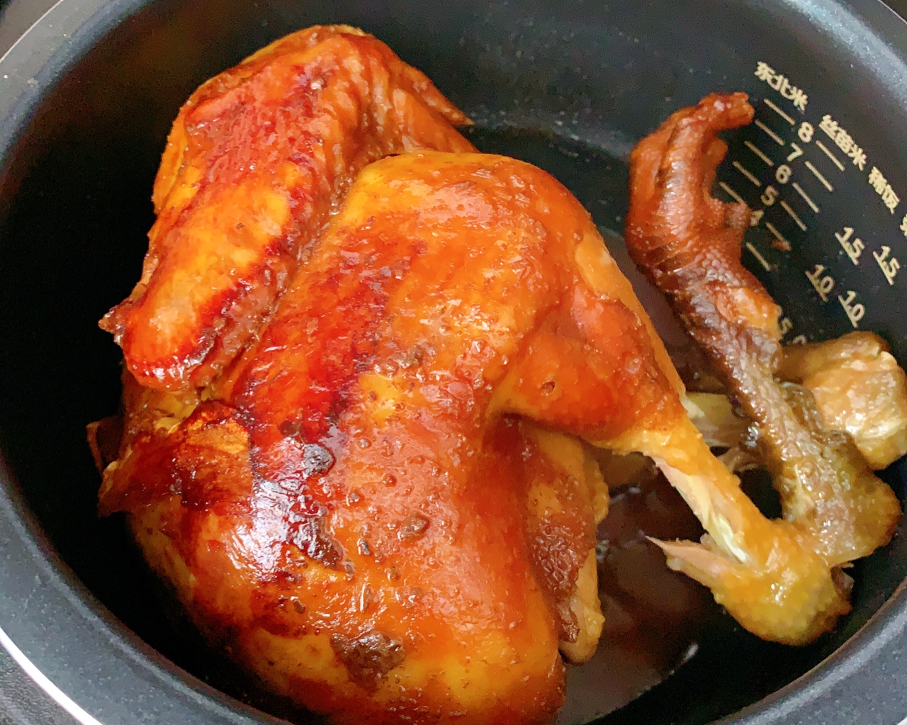 山茶油电饭煲焗鸡的做法