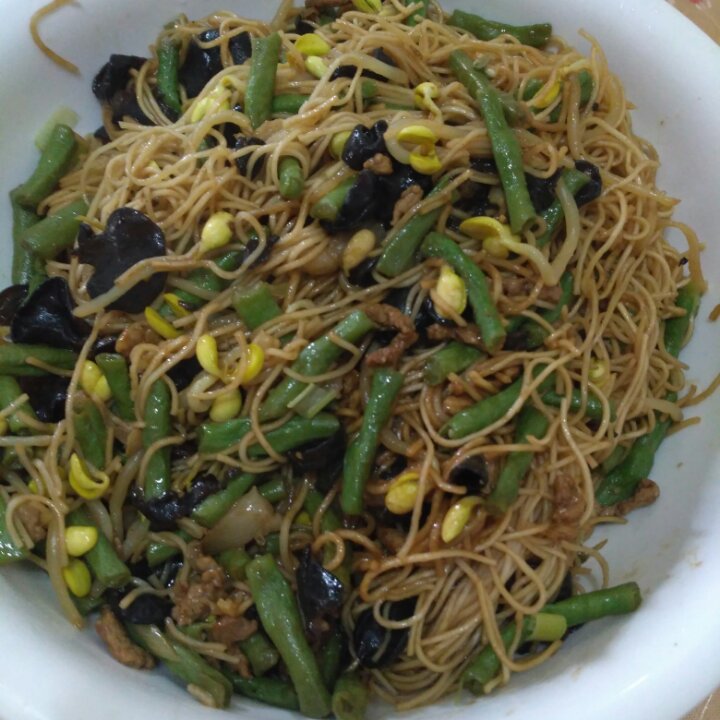 豆角焖面
