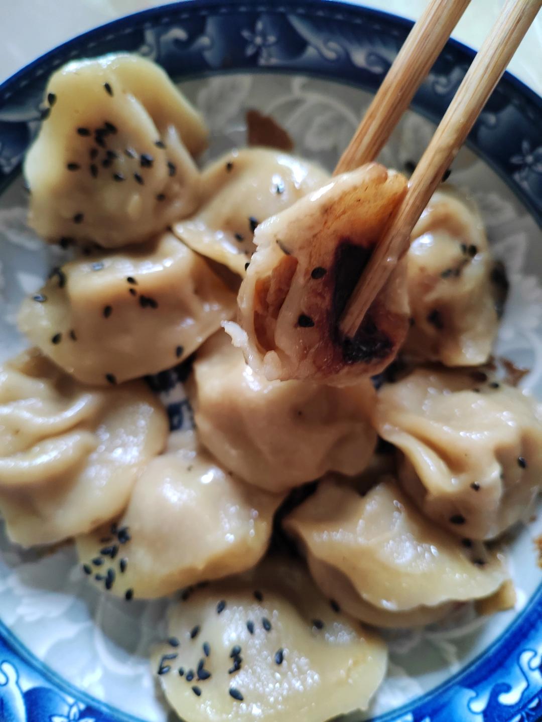 我是一份煎饺（生煎速冻饺）