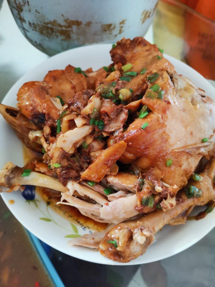 独家秘制三黄鸡（超简单但美味）