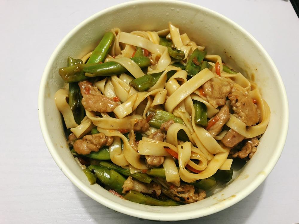 芸豆焖面（附万能的腌肉不老的办法）