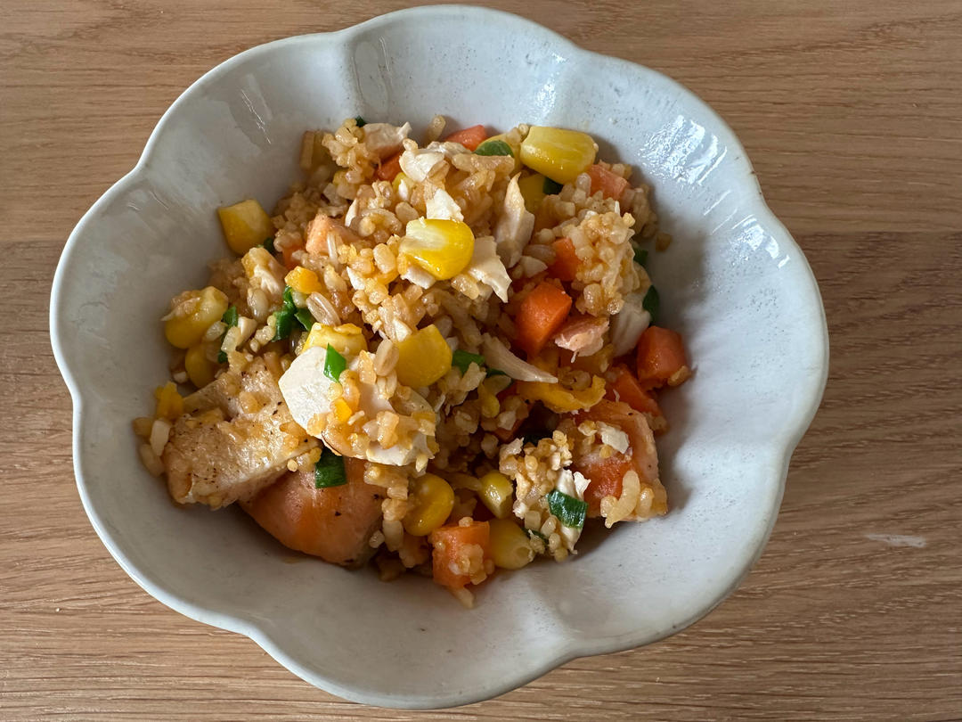三文鱼咸蛋黄炒饭