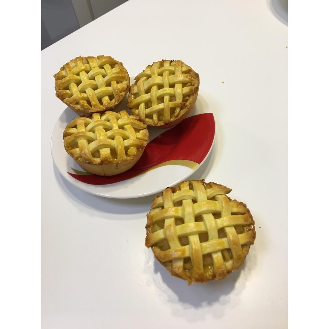 小小爱苹果派