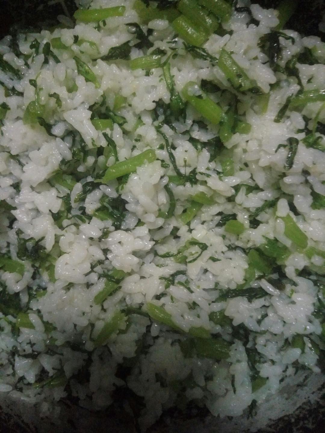 三步茼蒿饭的做法