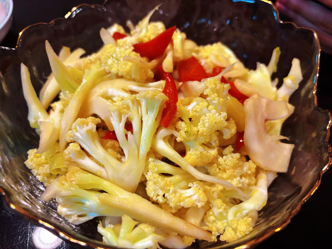 爽口菜花（好吃到停不下来！下酒也非常棒）
