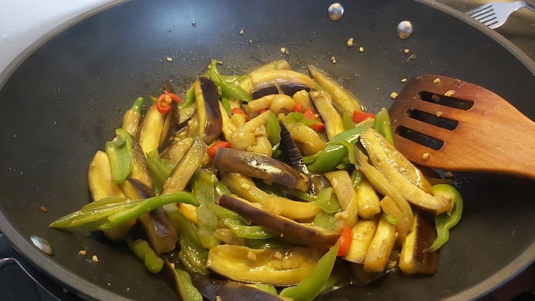 宝藏茄子·篇一·香辣青椒茄丝