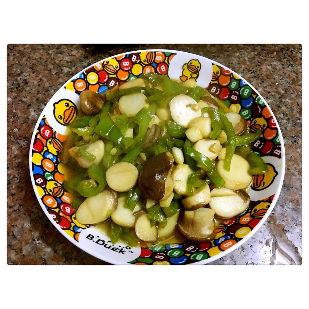 青椒素炒杏鲍菇