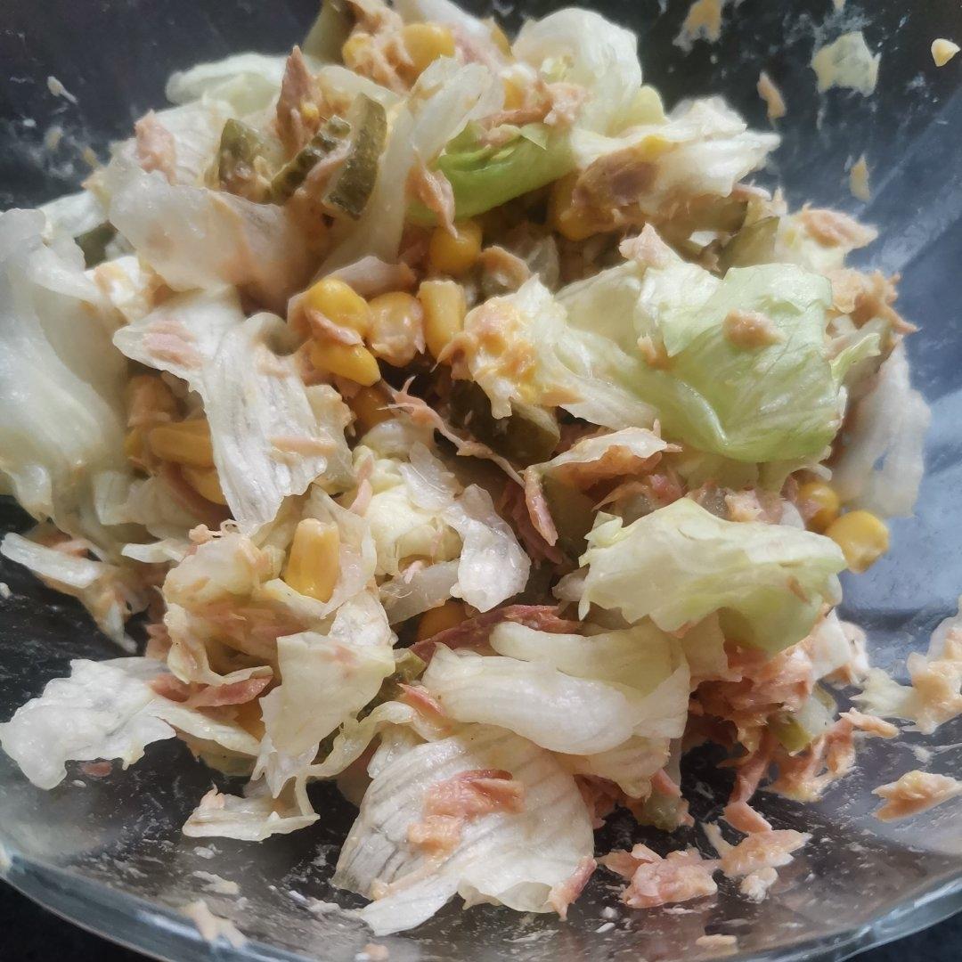 金枪鱼沙拉