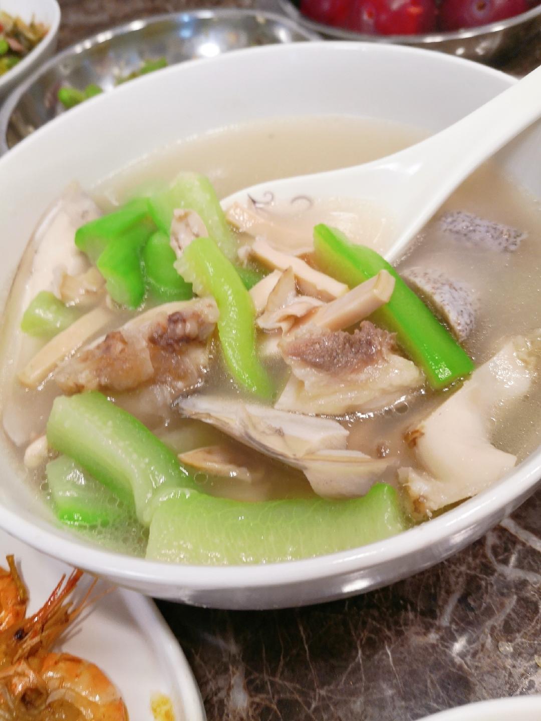 抗疲劳的墨鱼干汤