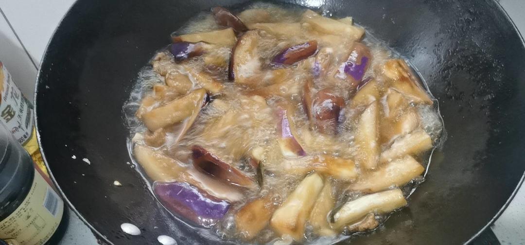 茄泥烧肉拌饭（一口气能吃三碗）