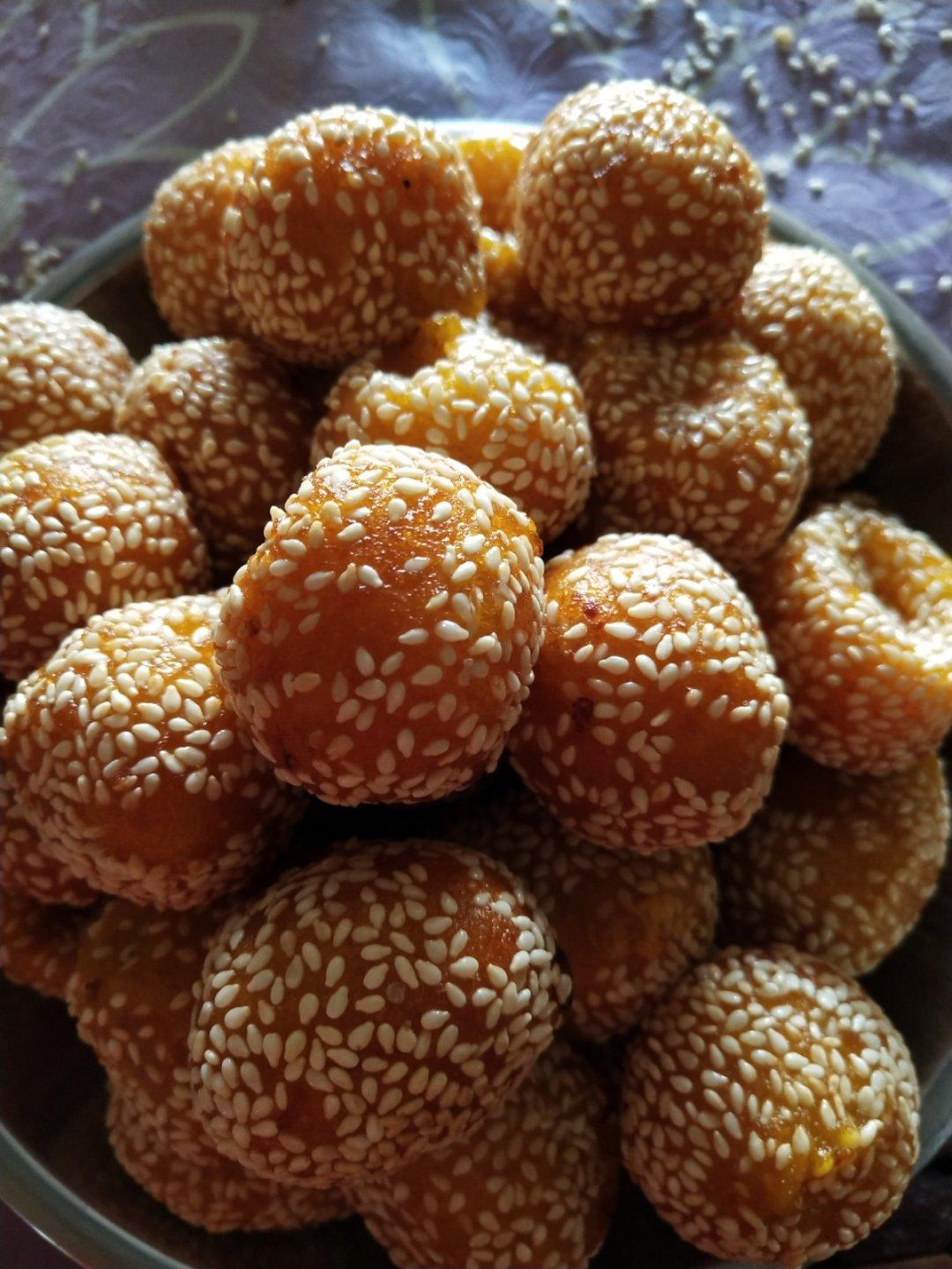 经典南瓜芝麻球