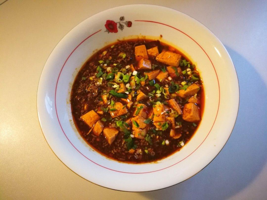 厨师长教你：“麻婆豆腐”的正宗做法，麻香味十足