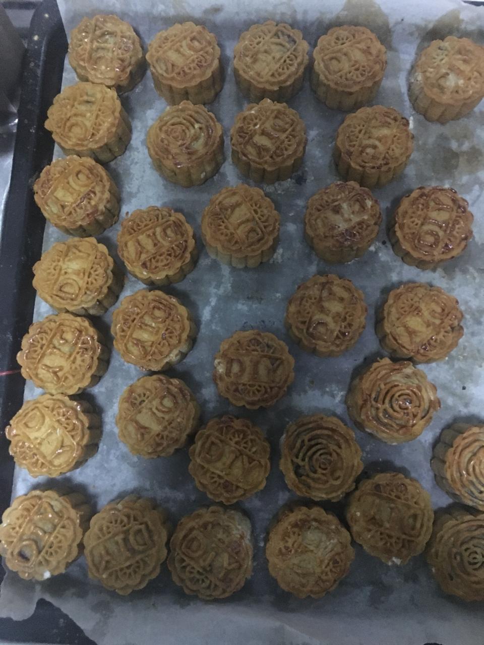 手机用户5205_u4yz做的广式豆沙月饼(君之配方)