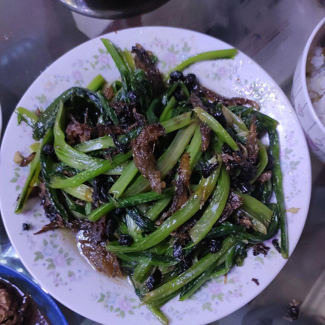 豆豉鲮鱼油麦菜